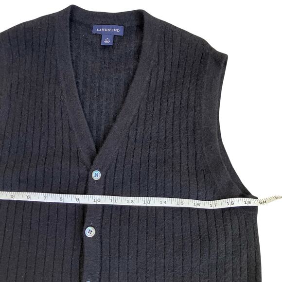 Lands’ End Mens Sz M Black 100% Cashmere Button Up Sweater Vest Pockets - Picture 8 of 16